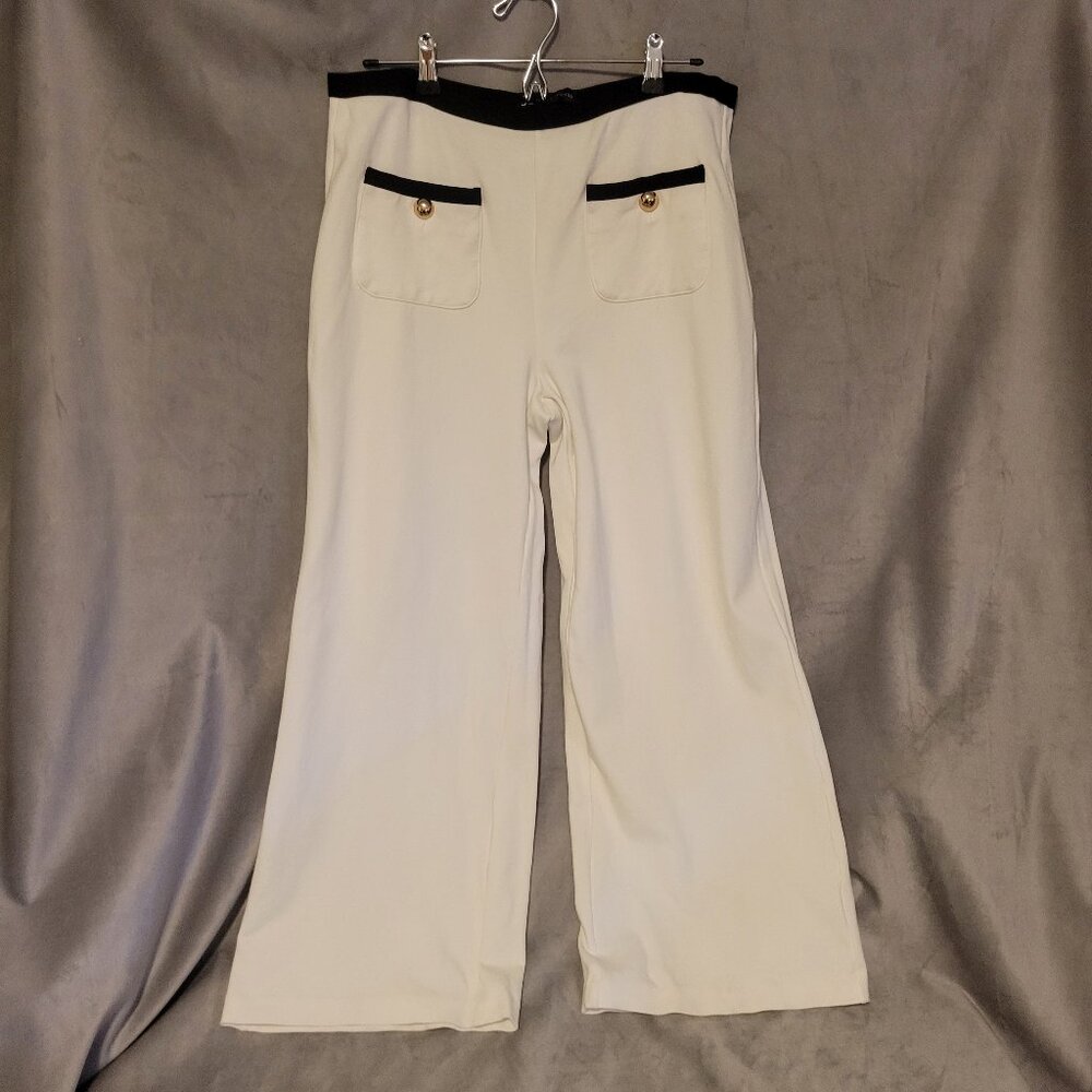 Jules & Leopold White Cotton Wide Leg with black and gold buttons